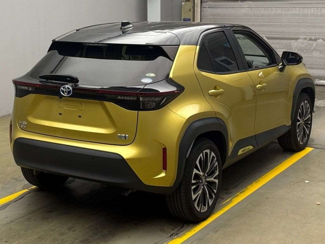 TOYOTA YARIS CROSS 2021