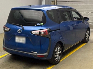 TOYOTA SIENTA 2019
