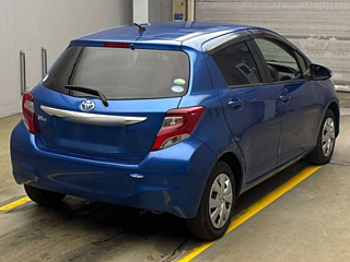 TOYOTA VITZ 2014