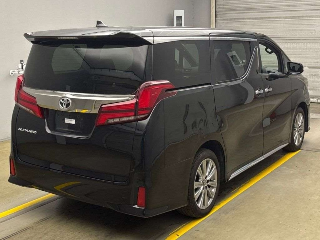 TOYOTA ALPHARD 2021