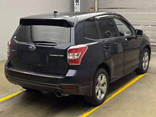 SUBARU FORESTER 2015