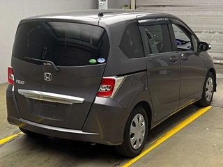 HONDA FREED 2015
