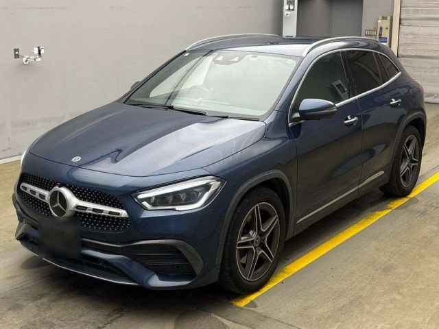 MERCEDES BENZ GLA CLASS 2020