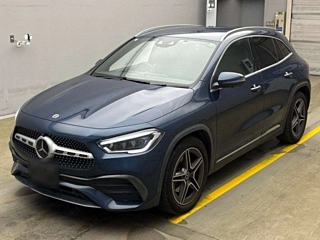 MERCEDES BENZ GLA CLASS 2020