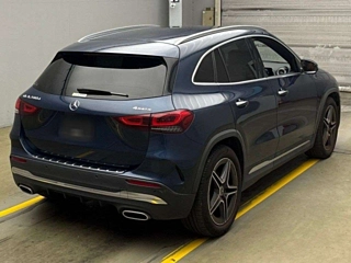 MERCEDES BENZ GLA CLASS 2020