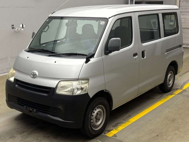 TOYOTA TOWN ACE VAN 2016