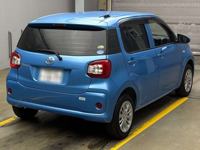 TOYOTA PASSO 2016