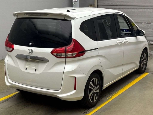 HONDA FREED 2018