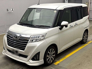 TOYOTA ROOMY 2019