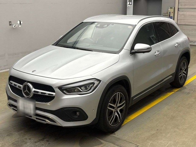 MERCEDES BENZ GLA CLASS 2020
