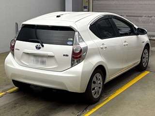 TOYOTA AQUA 2014