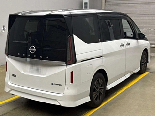 NISSAN SERENA 2025