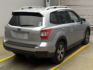SUBARU FORESTER 2015