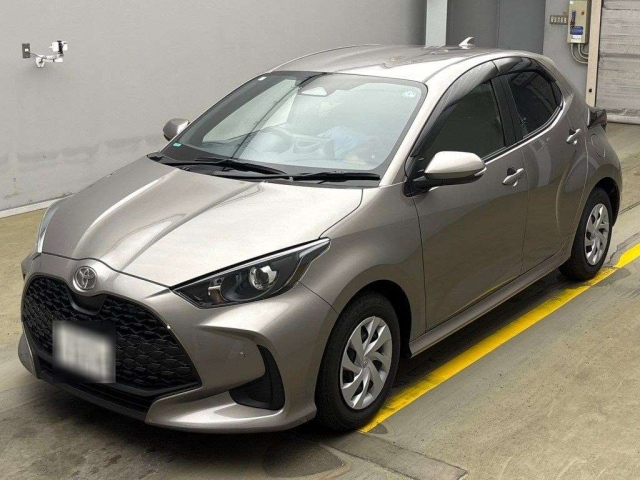 TOYOTA YARIS 2024