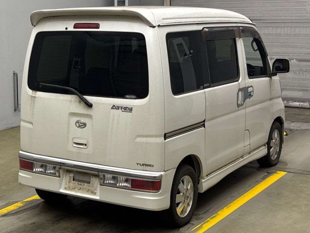 DAIHATSU ATRAI WAGON 2011
