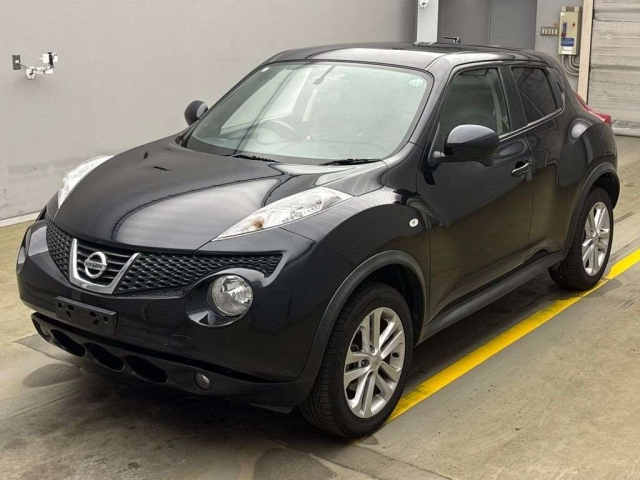 NISSAN JUKE 2011
