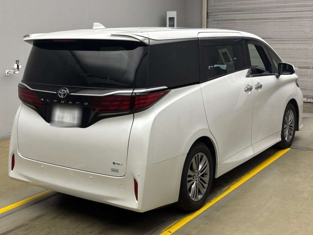 TOYOTA ALPHARD 2025