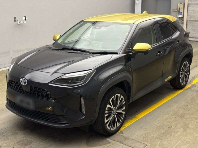 TOYOTA YARIS CROSS 2021