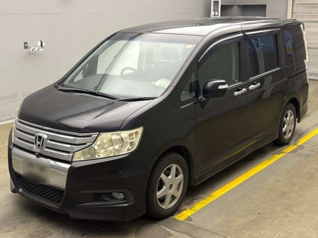 HONDA STEP WAGON 2011