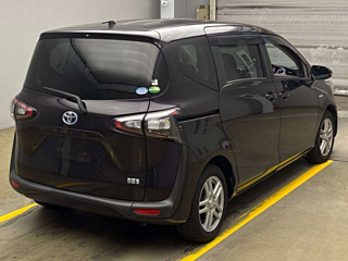 TOYOTA SIENTA 2018