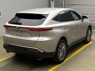 TOYOTA HARRIER 2022