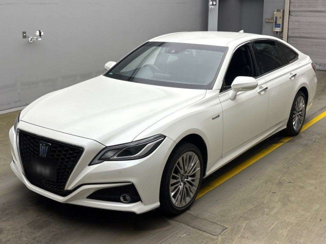 TOYOTA CROWN 2019