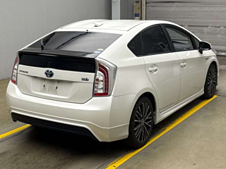 TOYOTA PRIUS 2012