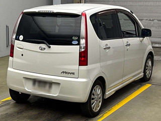 DAIHATSU MOVE 2010