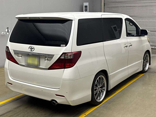 TOYOTA ALPHARD 2008