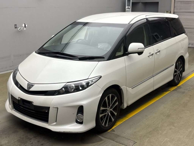 TOYOTA ESTIMA 2013