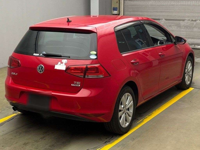 VOLKSWAGEN GOLF 2016