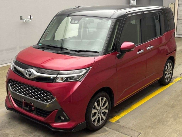 TOYOTA TANK 2020