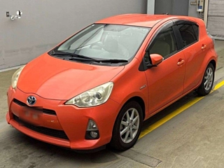 TOYOTA AQUA 2012