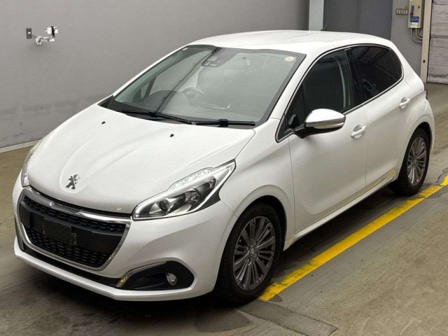 PEUGEOT 208 2019