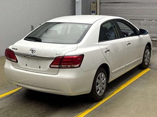 TOYOTA PREMIO 2020