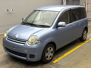 TOYOTA SIENTA 2011