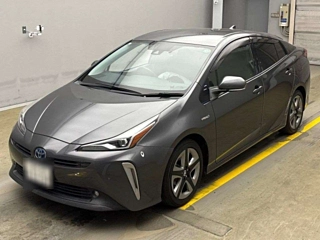 TOYOTA PRIUS 2019