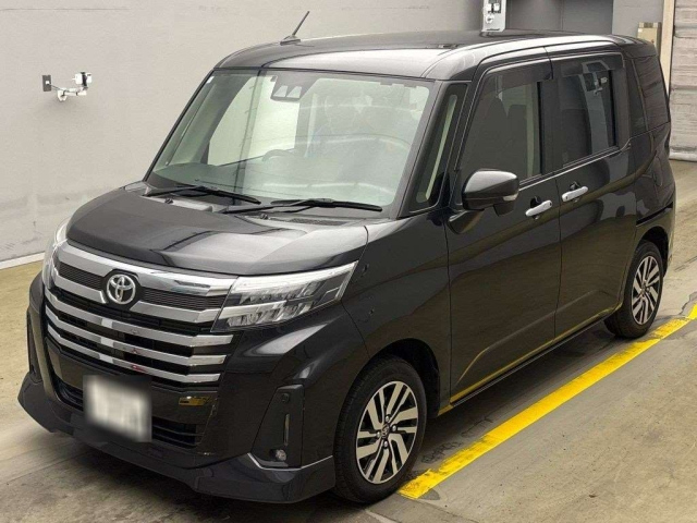 TOYOTA ROOMY 2021