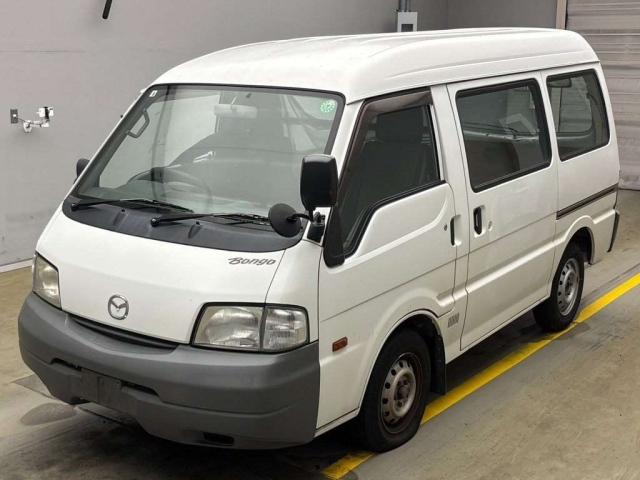 MAZDA BONGO VAN 2015