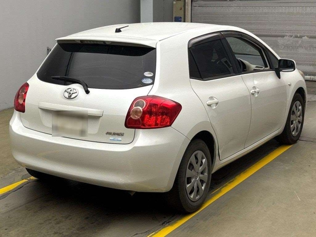 TOYOTA AURIS 2008