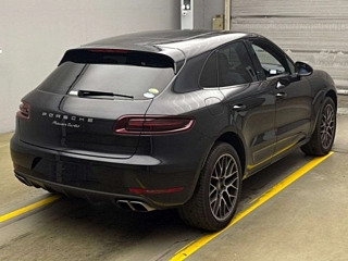PORSCHE MACAN 2017