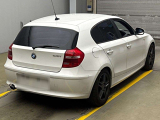 BMW 1 SERIES 2009