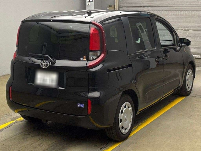 TOYOTA SIENTA 2024