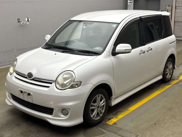 TOYOTA SIENTA 2008