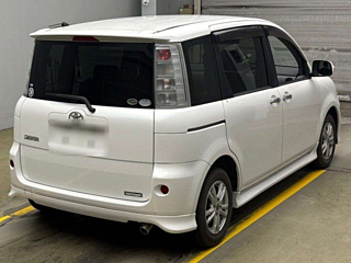TOYOTA SIENTA 2008
