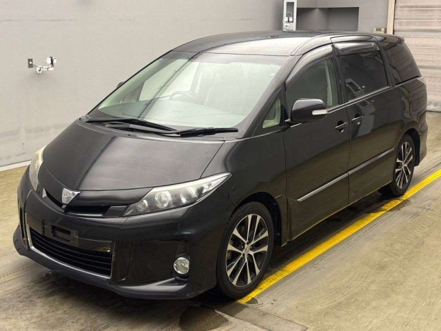 TOYOTA ESTIMA 2013