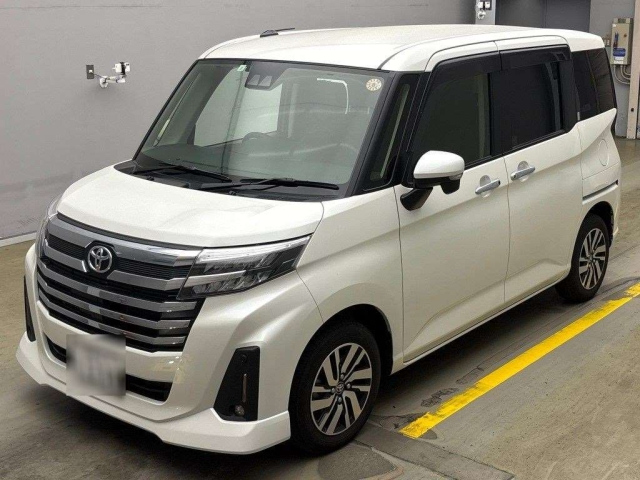 TOYOTA ROOMY 2023