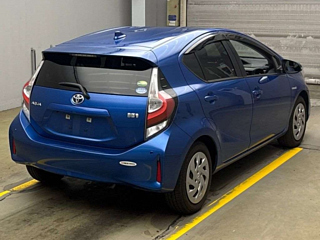 TOYOTA AQUA 2018