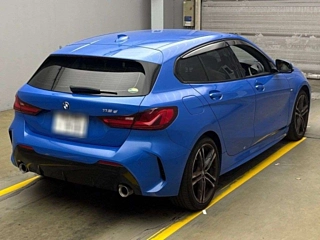 BMW 1 SERIES 2021