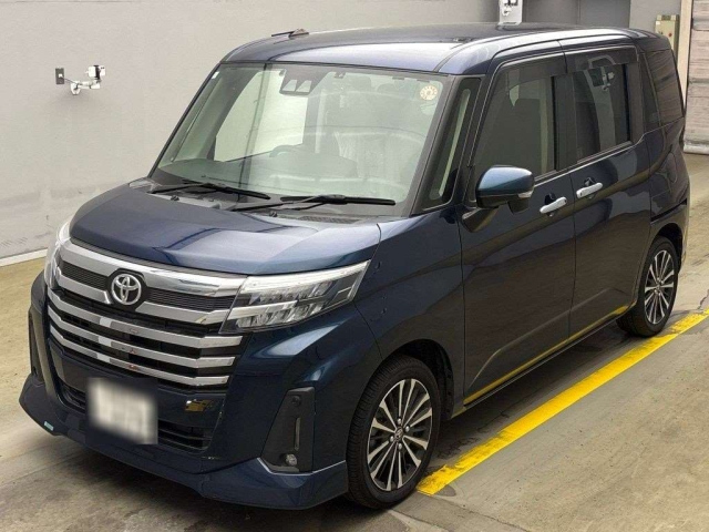 TOYOTA ROOMY 2021